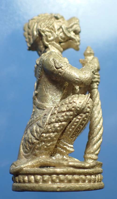 ที่สุดแห่งความหายาก หนุมานไตรมาส ๕๓ หลวงพ่อฟู วัดสมัคร แปดริ้ว ปลุกเสกตามตำราหลวงพ่อดิ่ง*191