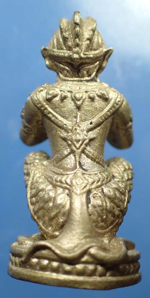 ที่สุดแห่งความหายาก หนุมานไตรมาส ๕๓ หลวงพ่อฟู วัดสมัคร แปดริ้ว ปลุกเสกตามตำราหลวงพ่อดิ่ง*191