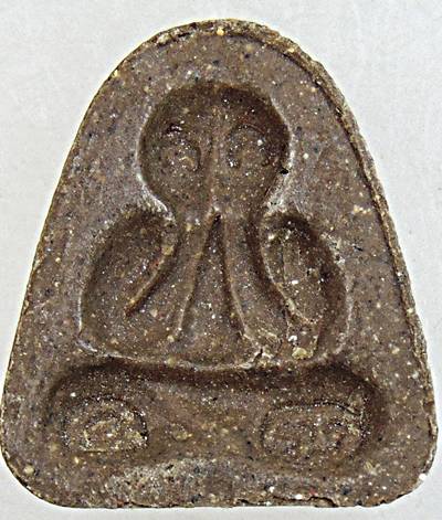 ๒๐ พระปิดตาหลังแบบ ฝังตะกรุด