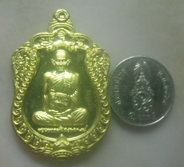 **เบาๆ**เหรียญที่ระลึก รวย ๙๙ หลวงพ่อรวย ปาสาทิโก วัดตะโก จ.อยุธยา ปี ๒๕๖๔**ตอกโค้ด สวยๆ