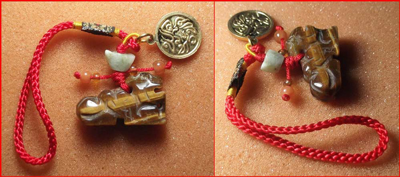 ปี่เซียะเรียกทรัพย์ หลวงพ่อพูลทรัพย์ วัดอ่างศิลา จ.ชลบุรี เนื้อศิลาทราย พร้อมเหรียญ ฮก รวยเหนือเมฆ-2