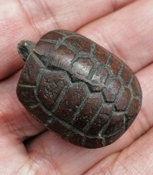 เต่าหล่อโบราณ​ ตัวใหญ่​ มีน้ำหนัก​ ไม่ทราบที่ เคาะเดียว  