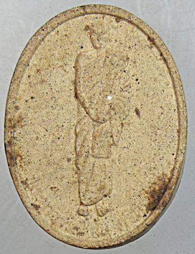 พระผง หลวงปู่มั่น ภูริทัตโต รุ่น สร้างเจดีย์ หลวงปู่หลอด วัดใหม่เสนานิคม ปี 2542