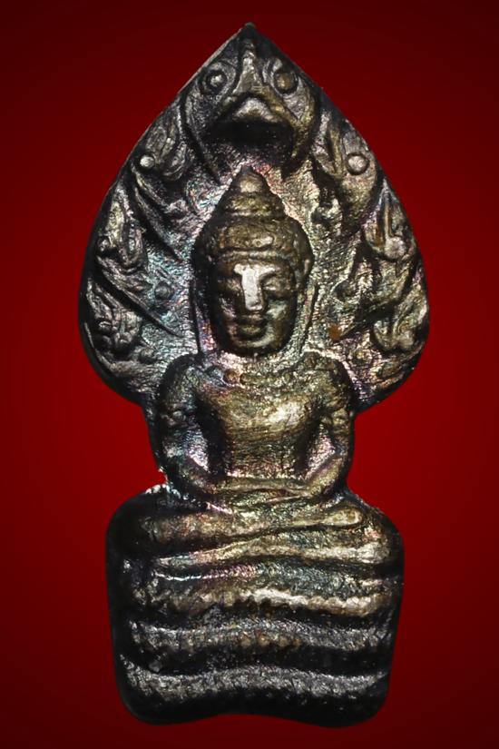 ***พระดีมีประสบการณ์***พระนาคปรกหลวงพ่อคูณ ปริสุทโธ รุ่นเสาร์ 5 คูณพันล้าน เนื้อเงิน ปี2536