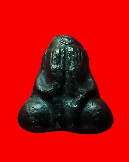 พระปิดตาเนื้อเมฆพัตร หลวงพ่อนารถ วัดศรีโลหะราษฎร์บำรุง จ.กาญจนบุรี สวยมากค่ะ