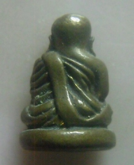 **เบา​ๆ​**รูปหล่อหลวงพ่อเงิน วัดบางคลาน เนื้อโลหะผสม เก่าๆ**เนื้อจัด สวยๆ เชิญชมครับ