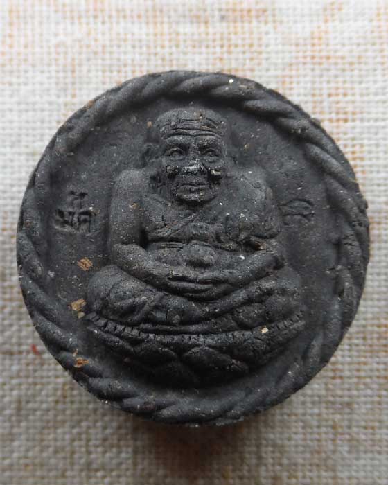 พระผงหลวงปู่ทวด วัดห้วยมงคล จ.ประจวบคีรีขันธ์ รุ่นเทวา-ปาฏิหาริย์