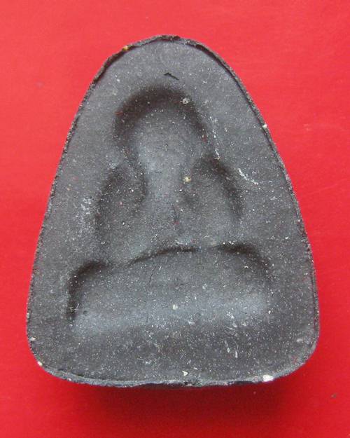 ปิดตาบันดาลทรัพย์หลังแบบผสมผงหลวงพ่อเเก้ว วัดเครือวัลย์ ห ลวงพ่อเณร วัดทุ่งเศรษฐีพระปิดตามหาลาภ 