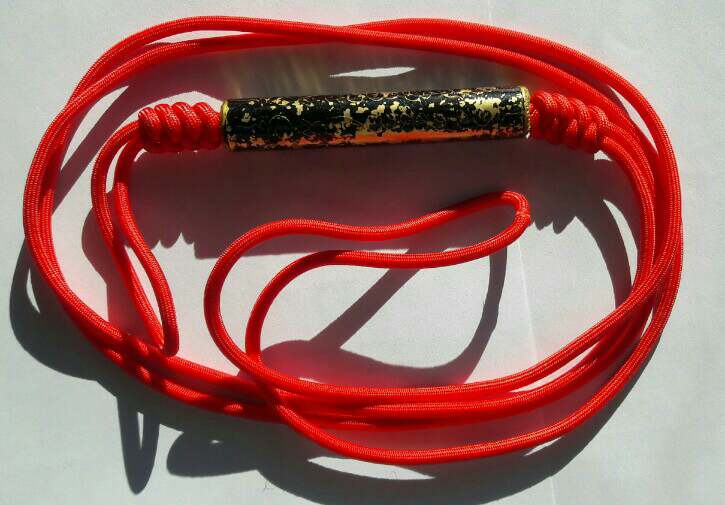 ตะกรุดคาดเอว ดอกใหญ่ เชือกใหญ่ ขนาด 4 นิ้ว มีน้ำหนัก ไม่ทราบที่(อีสานใต้) ใครทราบรับไปครับ เคาะเดียว