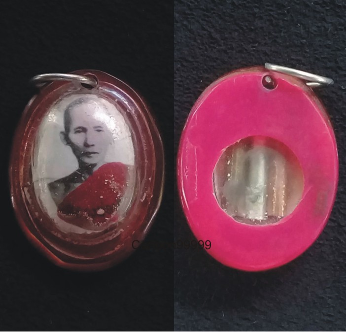 รูปถ่ายหลวงพ่อปาน (พระครูนิรุธธรรมประจักษ์) วักหนองนมวัว นครสวรรค์ครับ สวย เดิม ดี หายากๆ ครับ