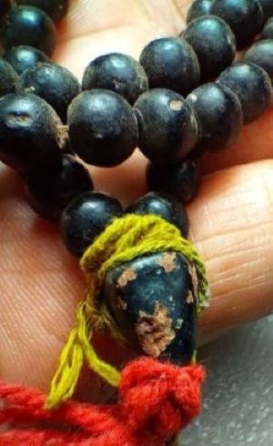 *ประคำคอ ๑๐๘ ว่านจุ่มรัก ครูบาบุญชุ่ม วัดพระธาตุดอนเรือง*