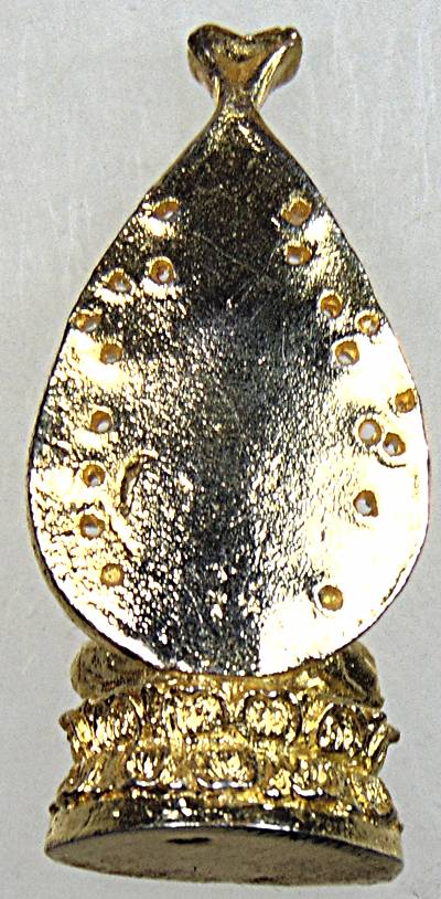 ๒๐ รูปหล่อพระโพธิ์สัตว์กวนอิม