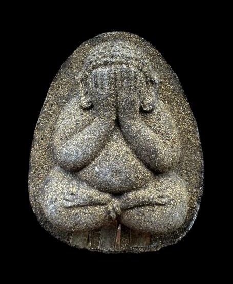 พระปิดตานวะมหามงคลหลวงพ่อคูณ แซยิด76ปี เนื้อผง+ตะกรุดเงิน3ดอก+ผงตะไบพระกริ่ง วัดบ้านไร่ ปี2542