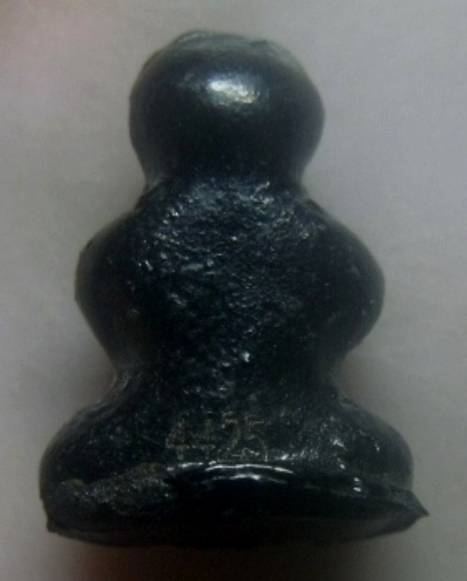 **เบาๆ**พระปิดตาโสฬสมงคล หลวงตาเปรื่อง วัดบางจาก เนื้อผงจุ่มรัก จ.นนทบุรี ปี ๒๕๕๑**มีโค้ด สวยๆ