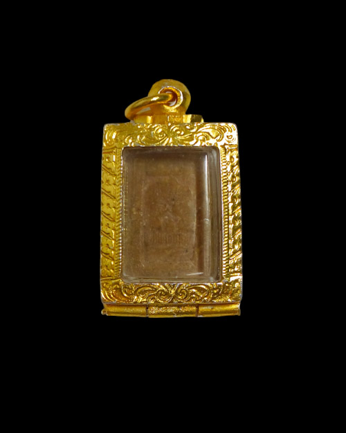 เคาะเดียวครับ สมเด็จเนื้อผงน้ำมัน พิมพ์เล็ก วัดม่วงชุม จ.สิงห์บุรี ปี2512  