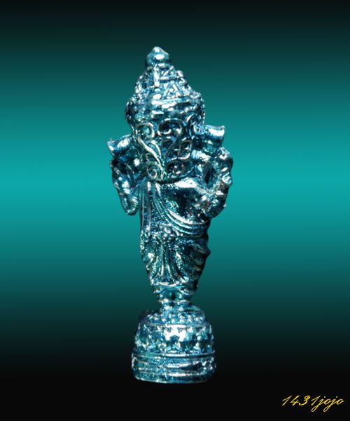 พระพิฆเนศ เจริญปัญญา พิมพ์เล็ก (ไม่มีซุ้ม) เนื้อสัมฤทธิ์ เพชรไพลิน ปี 62 วัดป่าโคกขามป้อม