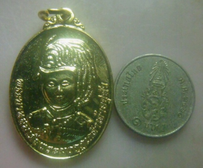 **เบาๆ**เหรียญพระบาทสมเด็จพระมงกุฎเกล้าเจ้าอยู่หัว (ร.6) ค่ายลูกเสือเมืองยวม ปี ๒๕๕๗**กะไหล่ทอง สวย