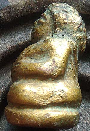 *พระสังกัจจายน์ลอยองค์ เนื้อดินเผาทาทองบรอนซ์ หลวงพ่อกวย วัดโฆษิตาราม ชัยนาท*