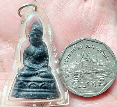 *พระกริ่งเชียงแสนรมดำ รุ่นแรก ปี๒๕๐๐ หลวงพ่อเงิน วัดดอนยายหอม นครปฐม*