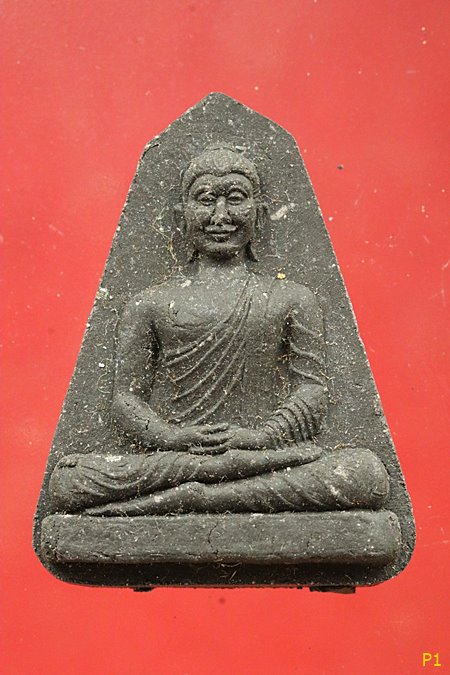 พระเนื้อผง "นิลกาฬ" พระพุทธมงคลธรรมศรีไทย พระอาจารย์วิริยังค์ วัดธรรมมงคล ปี 40...../2