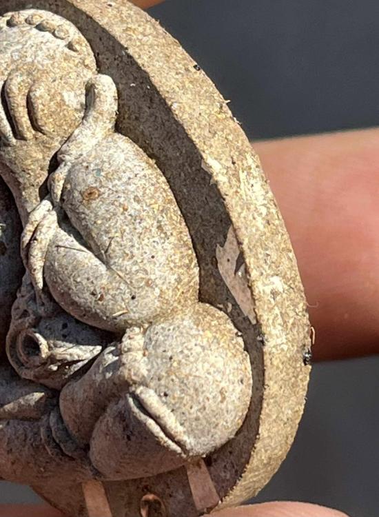 พระปิดตา มหาเศรษฐี ทองกระจาย เสาร์ 5 หลวงพ่อสมบุญ วัดลำพันบอง สุพรรณบุรี เลข 78 ตะกรุดเงิน 2 ดอก องค