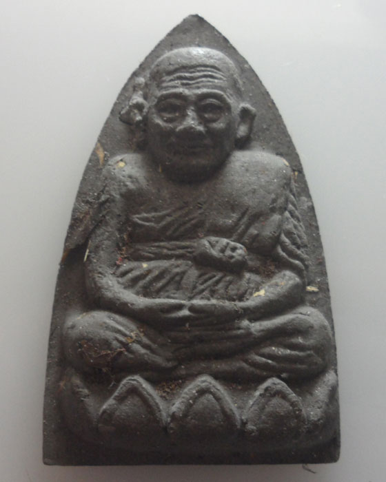 *** จ.เพชรบุรี *** พระผงหลวงปู่ทวด พิมพ์จัมโบ้ รุ่นอภิมหาเศรษฐี วัดไร่มะม่วงพระราชดำรัส ปี๒๕๕๑