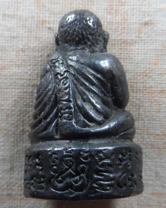 รูปหล่อ ไม่ทราบที่