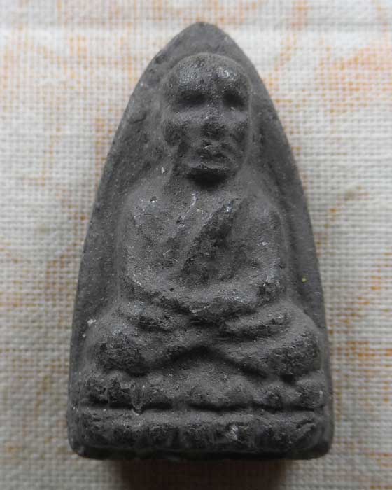 หลวงปู่ทวด เนื้อว่านหลังยันต์ นะ เต ยะ พ่อท่านยศ วัดกลาง จ.ปัตตานี