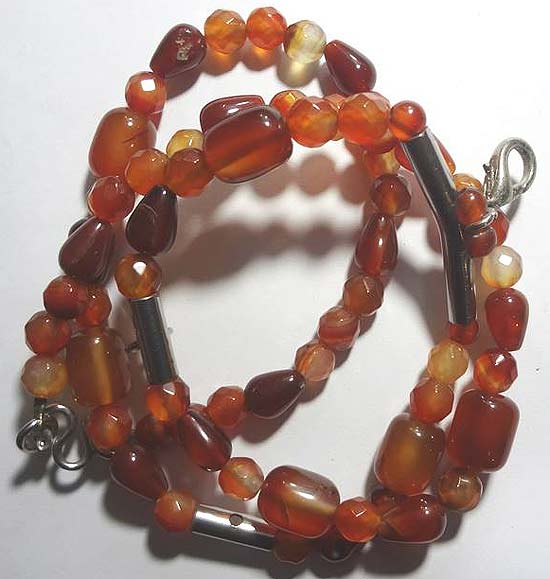 สร้อยหินสี (1)