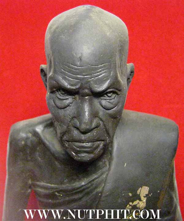 พระบูชาหลวงพ่อสงฆ์ ปี ๒๑ สภาพสวยกริ๊บผิวหิ้งเดิม+บัตรรับรองพระแท้*230