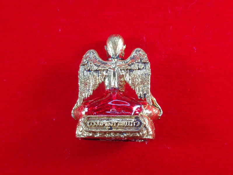 บรมครูกายแก้ว อ.หนานคง มนต์ล้านนา สำนักปู่ใหญ่ จ.เชึยงใหม่ เนื้อทองทิพย์ พิมพ์ใหญ่ สวยครับ