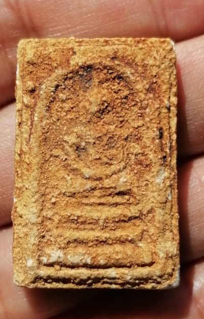 สมเด็จบางขุนพรหมแช่น้ำมนต์​ พิมพ์ใหญ่พระประธาน วัดบางขุนพรหม​ พร้อมกล่องเดิม ปี 2547 เคาะเดียว