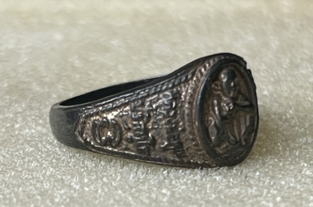 แหวนหลวงพ่อคูณ วัดบ้านไร่ เนื้อเงิน ปี36 ราคาเบาๆ