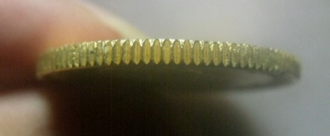 **เบาๆ**เหรียญร.๕ หลวงพ่อดี วัดพระรูป รุ่นไปมาใกล้ไกล ปลอดภัยทั่วทิศ ปี ๒๕๓๖**กะไหล่ทอง สวยๆ