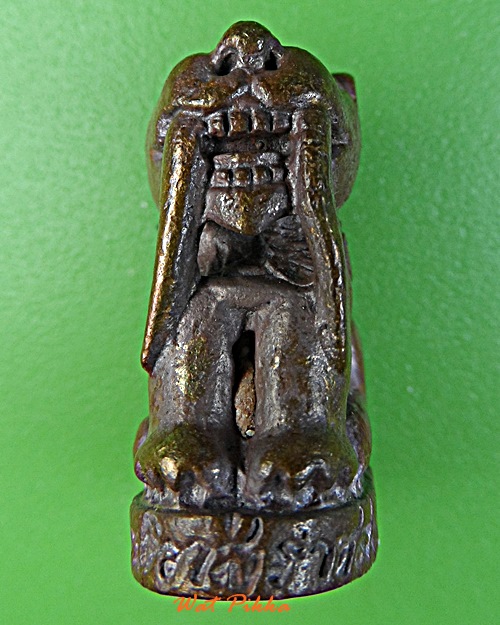 เสือเขี้ยวดาบหลวงพ่อสมชาย วัดปริวาสราชสงคราม กทม. .E529.