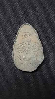 นางกวักโชคลาภ หลวงปู่ทิม วัดละหารไร่ เนื้อผสมผงพราย บรรจุกรุ ผสมผงเก่ามากมาย สวยเดิมน่าเก็บครับ