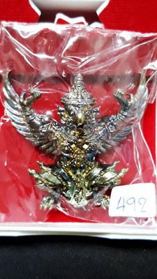 พญาครุฑราชาโชค พระอาจารย์อึ่ง วัดเชิงหวาย เนื้อสัมฤทธิ์ประกายฟ้า สวยเดิมยังไม่ได้แกะซีนครับ