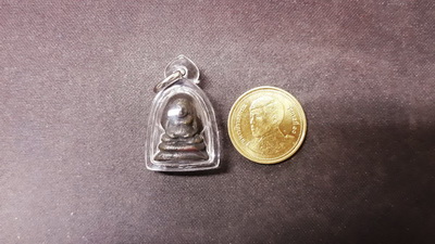 พระสังกัจจายน์ เนื้อทองเหลืองรมดำปี2512 วัดสังกระจายน์ กรุงเทพฯ ตอกโค๊ตหอยสังข์ หลวงปู่โต๊ะปลุกเสก 