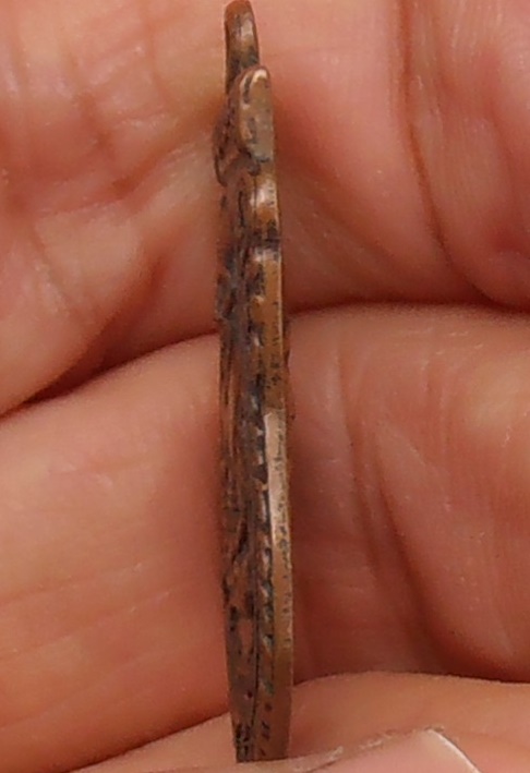 เหรียญเสมาหลวงปู่ทวด วัดช้างให้ รุ่น๓ ปี ๒๕๐๔ (บล็อก๒จุด ประคตเต็ม)