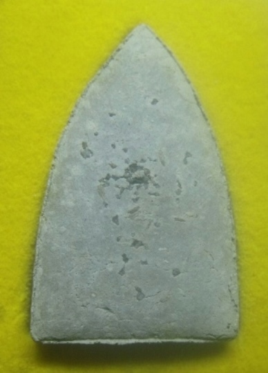 **เบาๆ**หลวงปู่ทวด เหยียบน้ำทะเลจืด เนื้อผงว่าน ๙๐ ปี คณะราษฎร์ ปี ๒๕๔๒**พร้อมกล่องเดิม