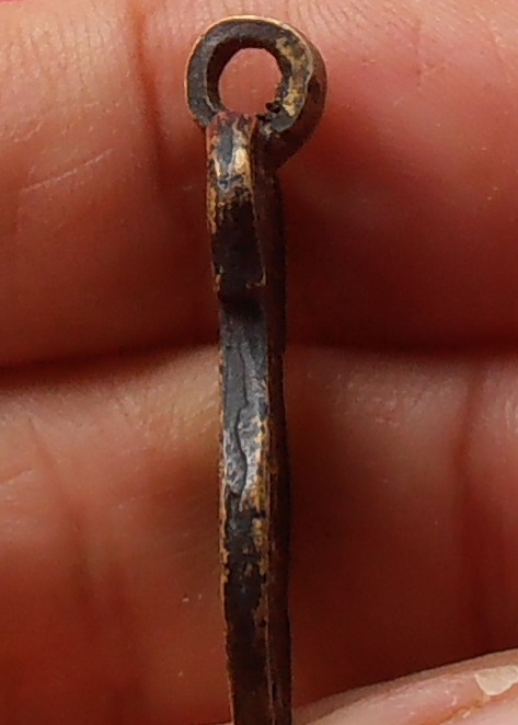 เหรียญหล่อโบราณหลวงพ่อปลื้ม วัดพร้าว สุพรรณบุรี ปี ๒๔๖๙ รุ่นแรก