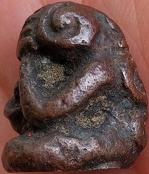 *พระปิดตาอาจารย์สีแก้ว วัดไทรใหญ่ สงขลา เนื้อทองแดงเถื่อน พ.ศ.๒๔๘๕*