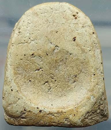 *พระกรุวัดเงินคลองเตย กทม. พิมพ์สังกัจจายน์มีหู เนื้อผง*