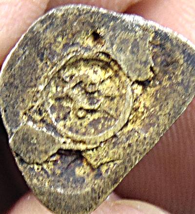 รูปหล่อหลวงปู่ทวด วัดช้างให้