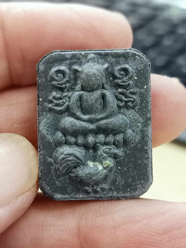 4-576 พระผงเจ้าสัว 5 แผ่นดิน หลวงพ่อพัฒน์ วัดห้วยด้วน จ.นครสวรรค์ หมายเลข 20 กล่องเดิม