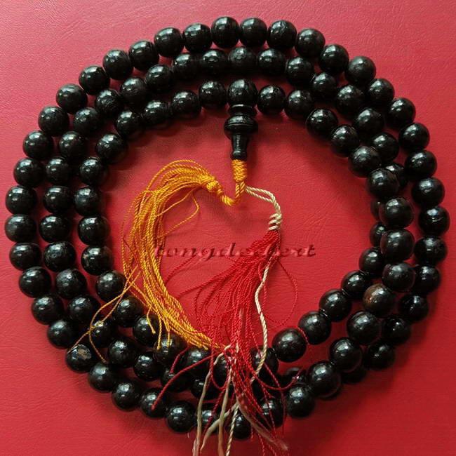 ประคำหลวงพ่ออุตตมะ วัดวังก์วิเวการาม จ.กาญจนบุรี ขนาดใหญ่ สวยมากค่ะ