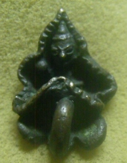 **เบาๆ**พระอุปคุต หล่อโบราณ หลังยันต์ เนื้อโลหะผสม เก่าๆ ไม่ทราบที่**เนื้อจัด สวยๆ