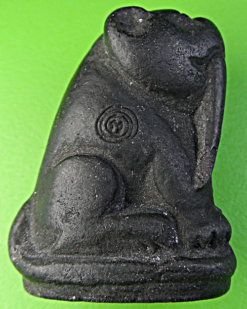 เสือเขี้ยวดาบ(ผง)วัดปริวาสราชสงคราม กทม. .2019.