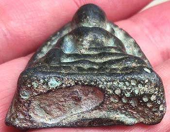 *หลวงพ่อโต เนื้อชิน*