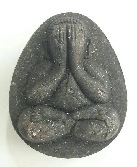 พระปิดตาจัมโบ้ ๒ หลวงปู่หมุน ฐิตสีโล วัดบ้านจาน จ.ศรีสะเกษ หมายเลข ๑๑ เคาะเดียว